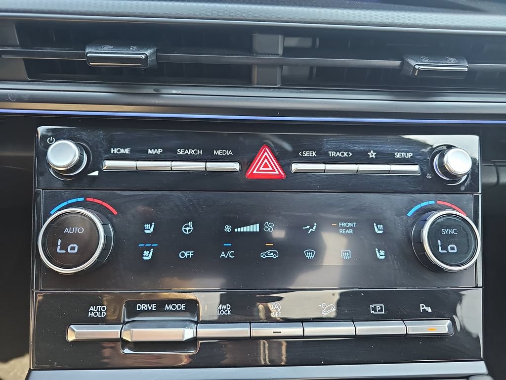 Used 2024 Hyundai Santa Fe Calligraphy AWD/4WD image 24