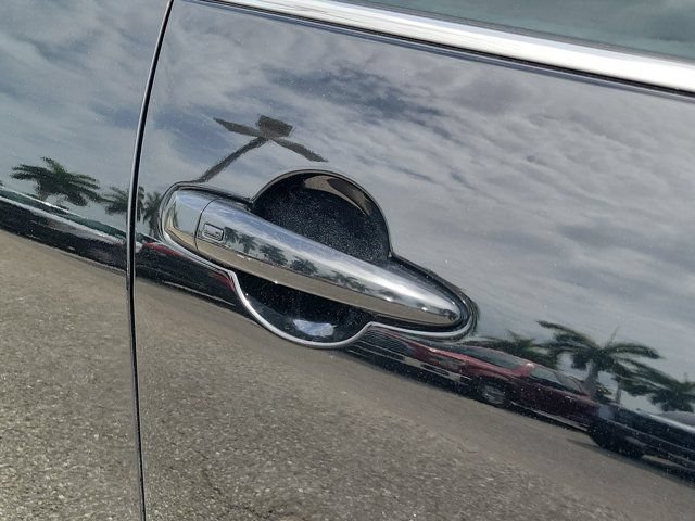 Used 2020 Nissan Sentra SV FWD image 26