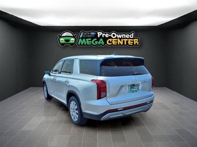Used 2025 Hyundai Palisade SEL FWD image 4