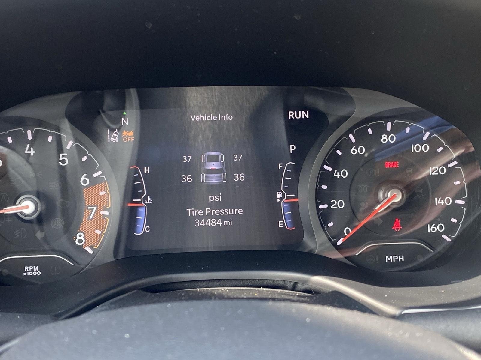 Used 2023 Jeep Compass Limited w/ Sun and Sound Group AWD/4WD image 12