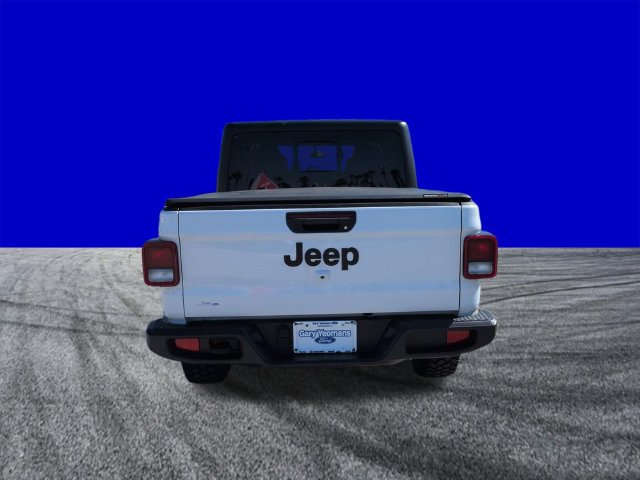 Used 2023 Jeep Gladiator Sport AWD/4WD image 5