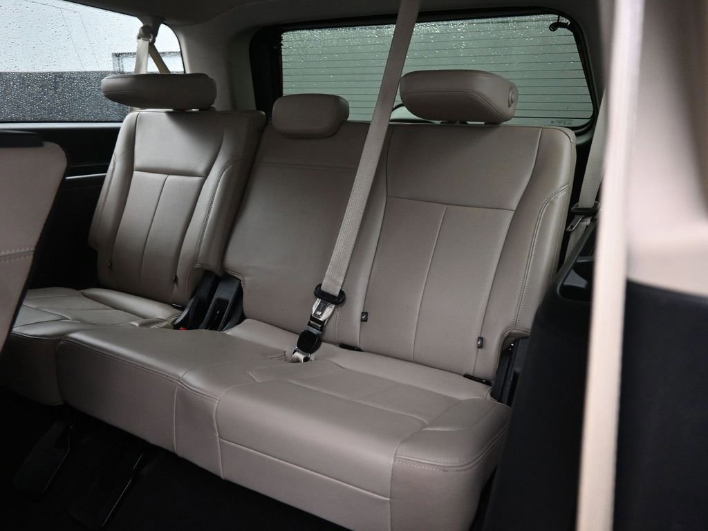 Certified 2024 Ford Expedition Max XLT image 48