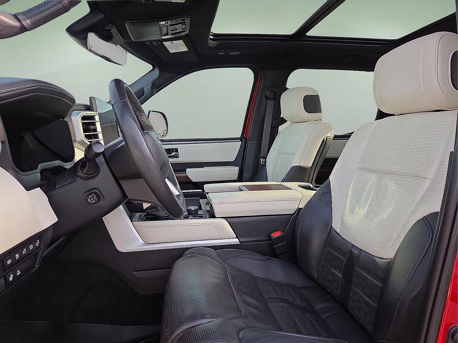 Used 2022 Toyota Tundra Capstone AWD/4WD image 14