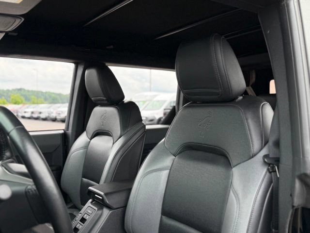 Certified 2024 Ford Bronco Big Bend w/ Sasquatch Package AWD/4WD image 12