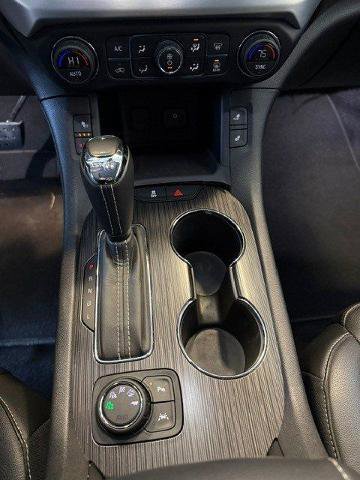 Used 2019 GMC Acadia SLT AWD/4WD image 19