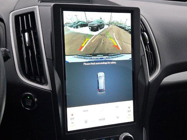 Certified 2022 Ford Edge SE w/ Black Appearance Package image 24