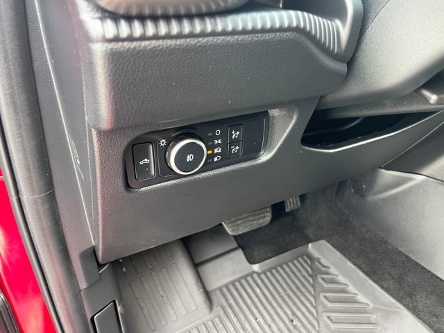 Certified 2025 Ford Ranger XLT w/ Equipment Group 301A High RWD image 16