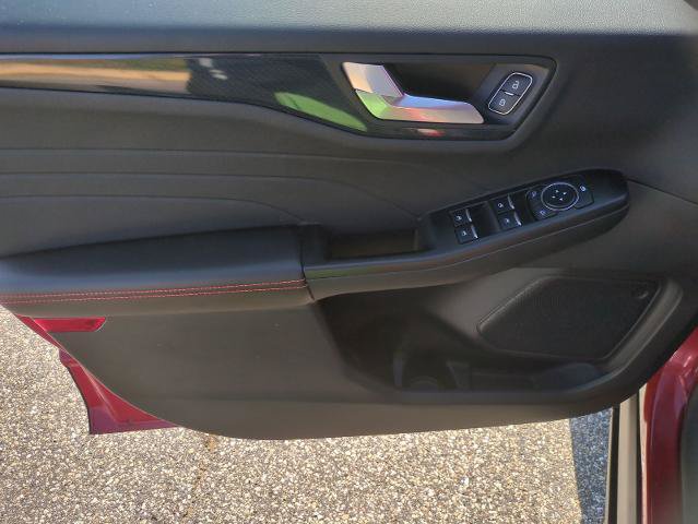 Certified 2026 Ford Escape ST-Line w/ Cold Weather Package FWD image 8