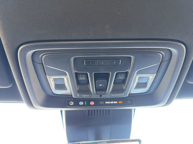 Used 2022 GMC Sierra 1500 AT4 w/ AT4 Premium Package image 26