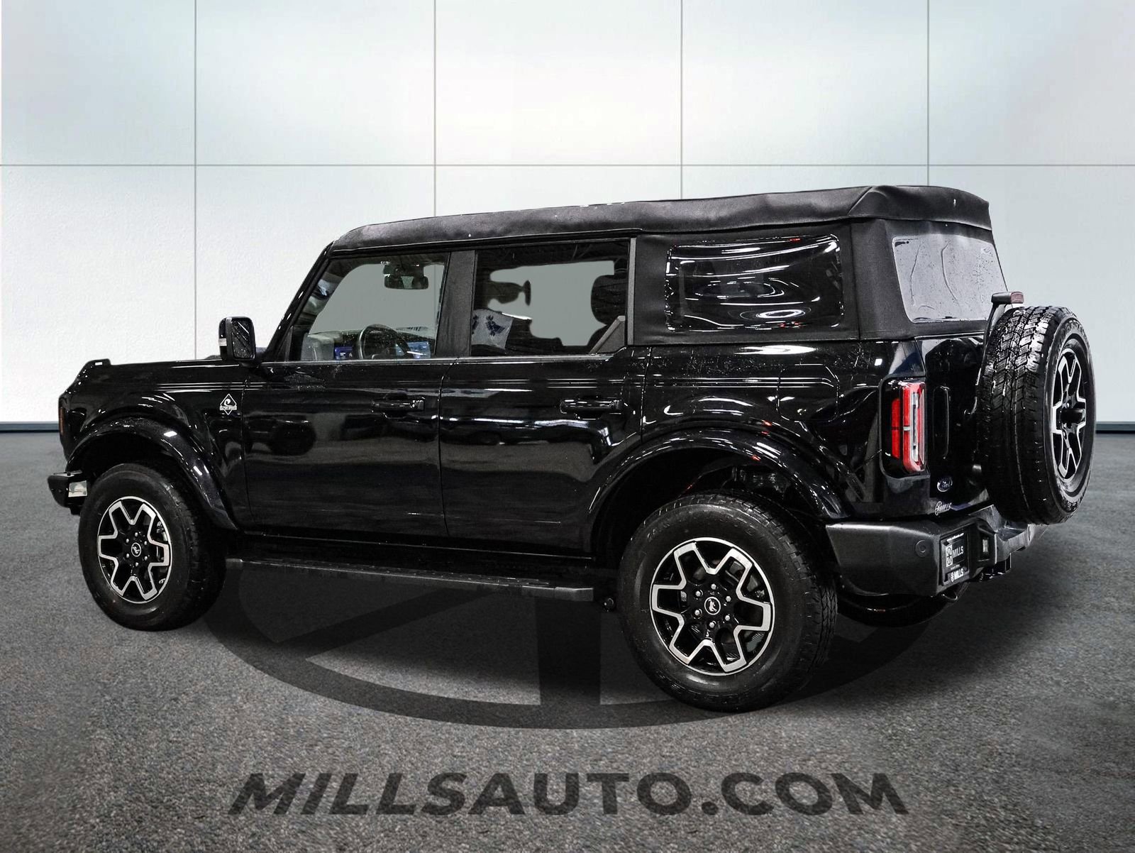 Certified 2024 Ford Bronco Outer Banks image 7