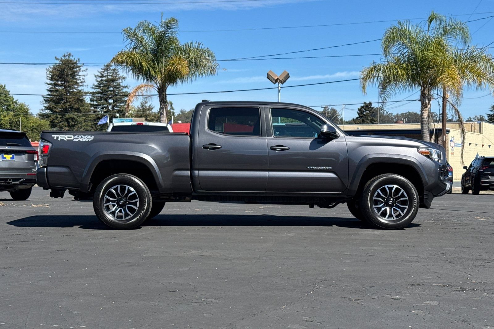 Used 2023 Toyota Tacoma TRD Sport w/ Advanced Technology Package AWD/4WD image 26