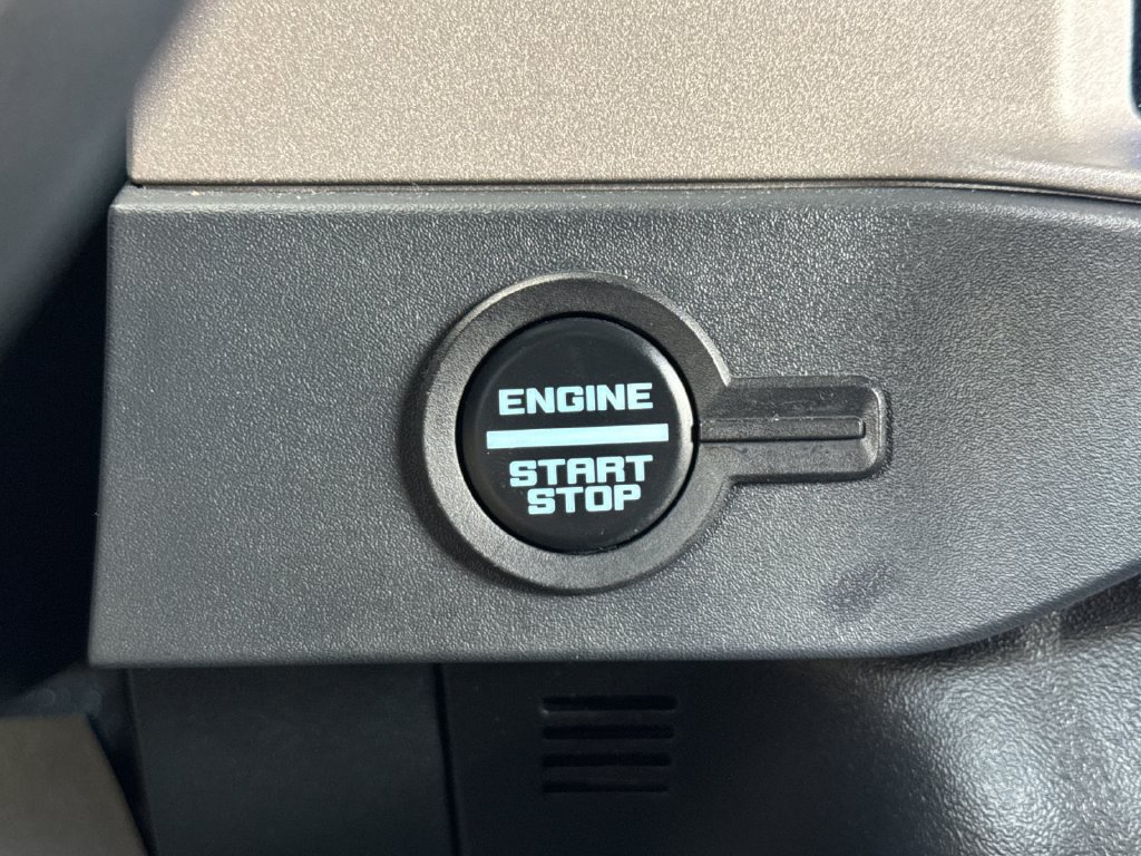 Certified 2025 Ford Bronco Outer Banks AWD/4WD image 22