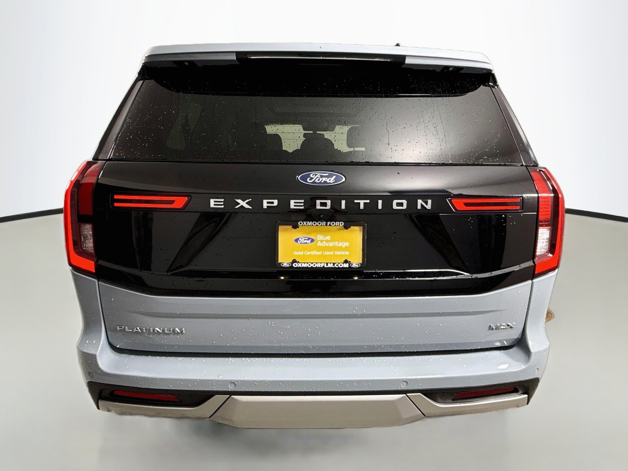 Certified 2025 Ford Expedition Max Platinum w/ Driver's Package AWD/4WD image 11