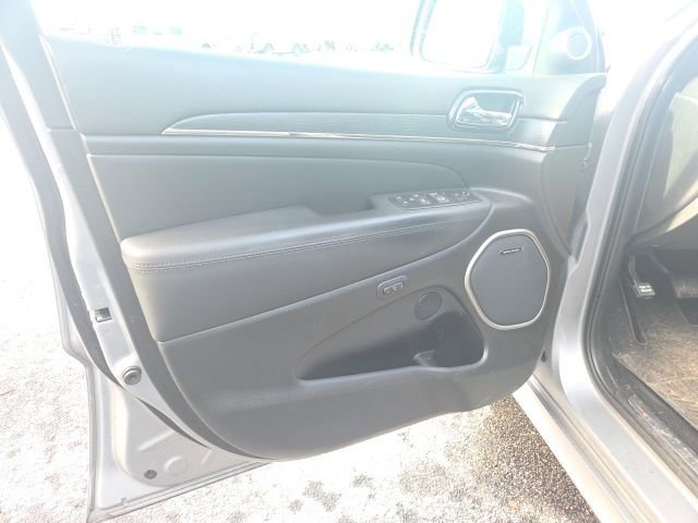 Used 2020 Jeep Grand Cherokee High Altitude image 23