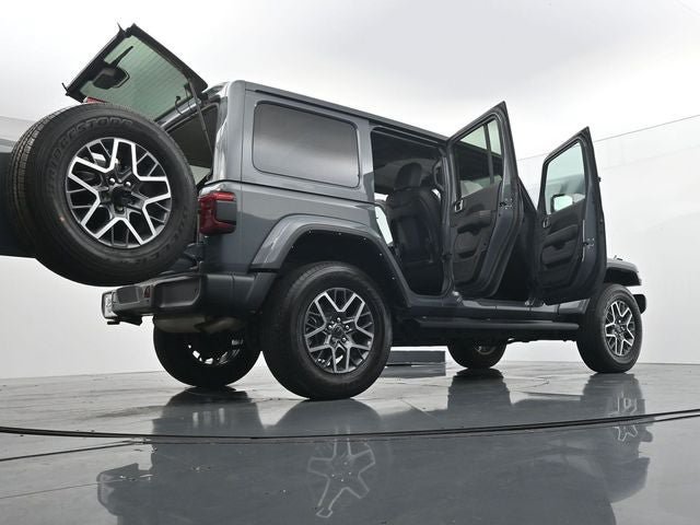 Used 2024 Jeep Wrangler Unlimited Sahara w/ Safety Group AWD/4WD image 51