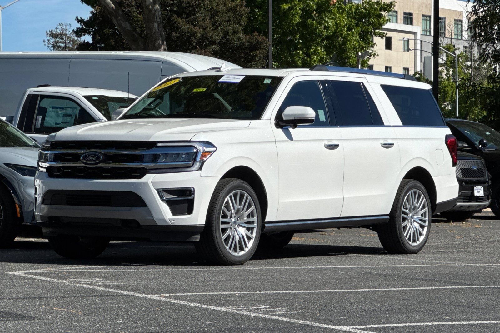 Certified 2023 Ford Expedition Max Limited AWD/4WD image 9