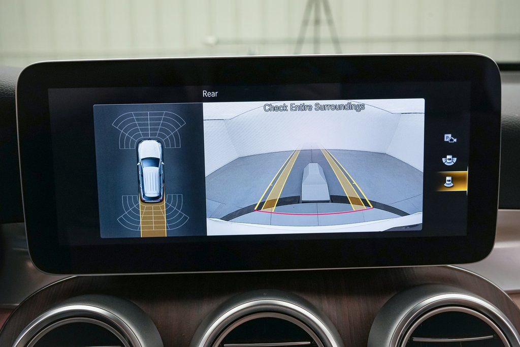 Used 2022 Mercedes-Benz GLC 300 4MATIC image 20