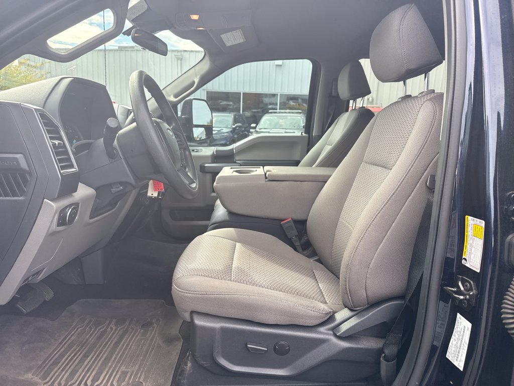 Certified 2022 Ford F250 XLT w/ XLT Value Package AWD/4WD image 5