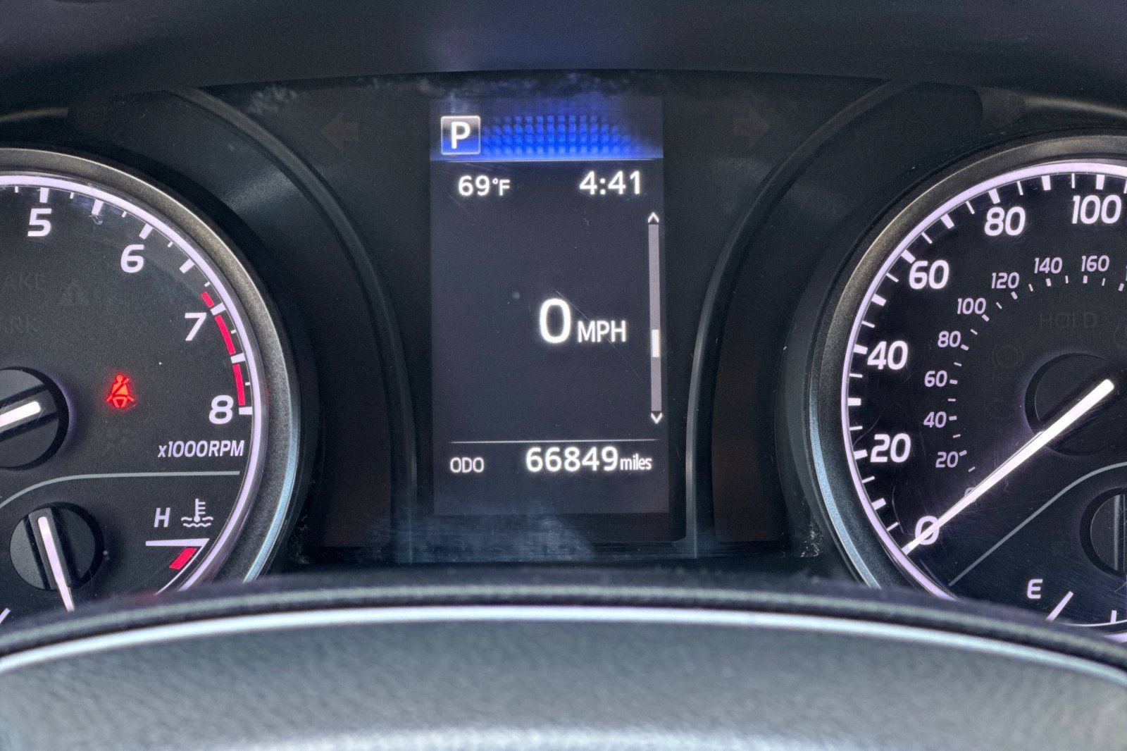 Used 2022 Toyota Camry SE FWD image 24