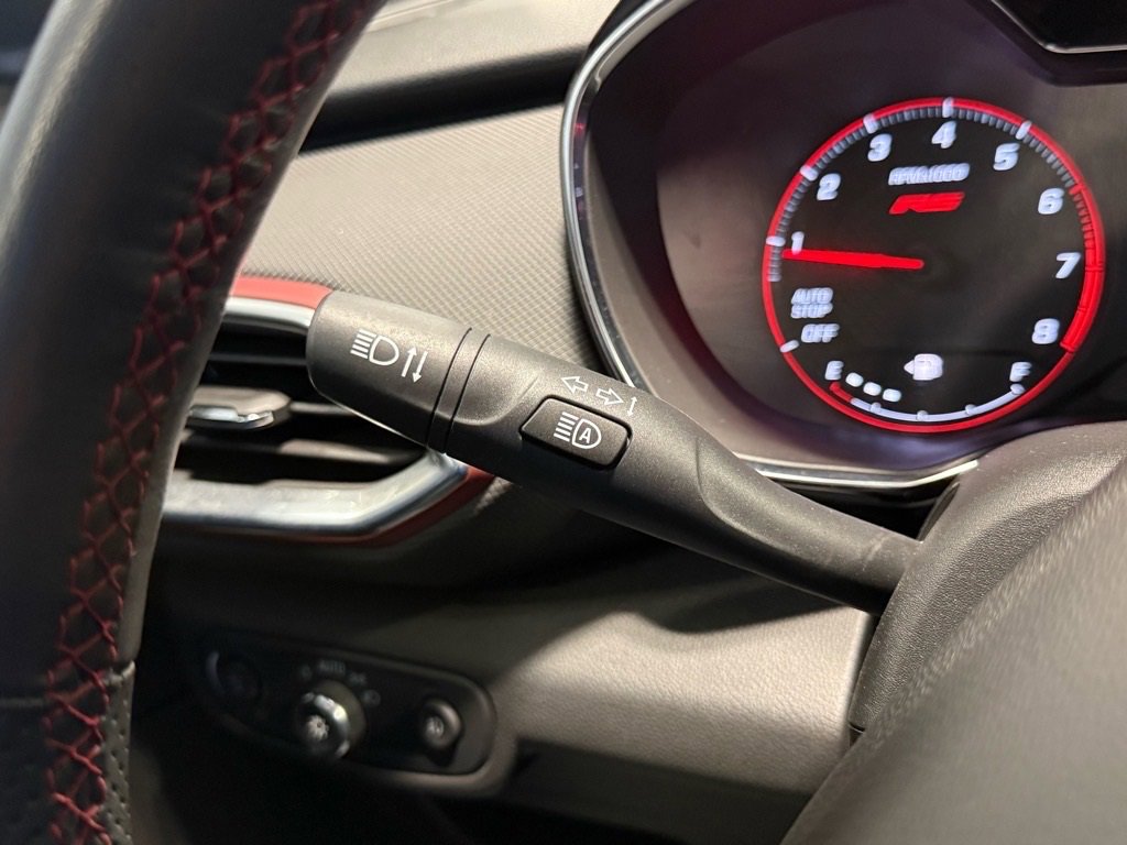 Used 2023 Chevrolet TrailBlazer RS w/ Convenience Package image 20