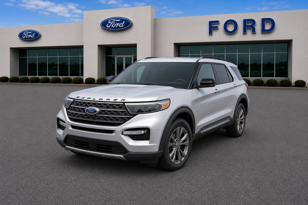 Certified 2023 Ford Explorer XLT w/ Equipment Group 202A