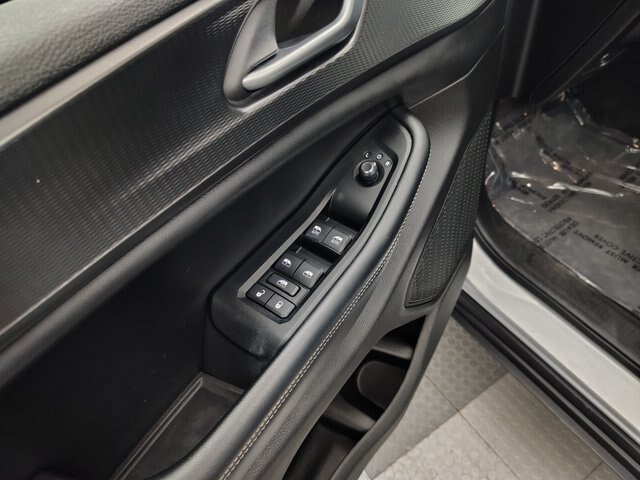 Used 2023 Jeep Grand Cherokee Altitude AWD/4WD image 20