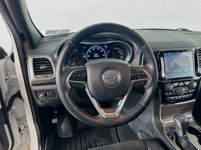Used 2019 Jeep Grand Cherokee Altitude image 20