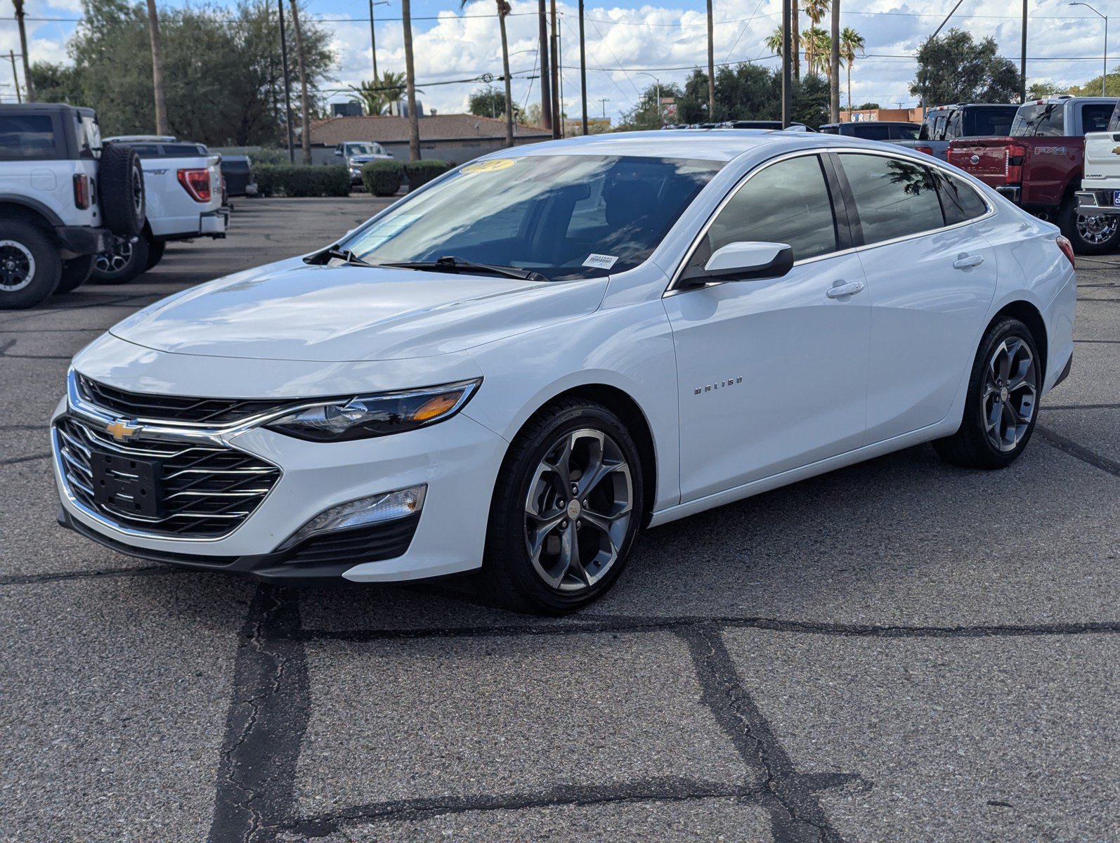 Used 2024 Chevrolet Malibu LT FWD image 5