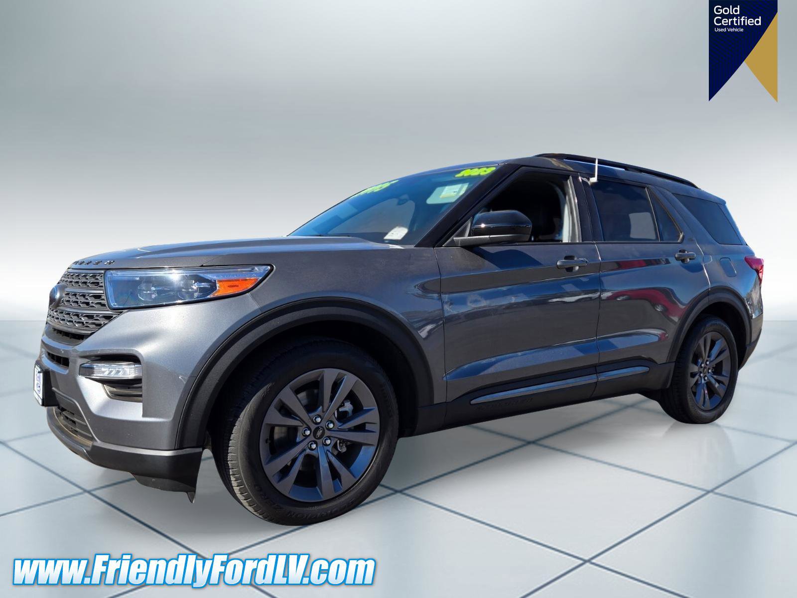Certified 2023 Ford Explorer XLT w/ Equipment Group 202A RWD image 3