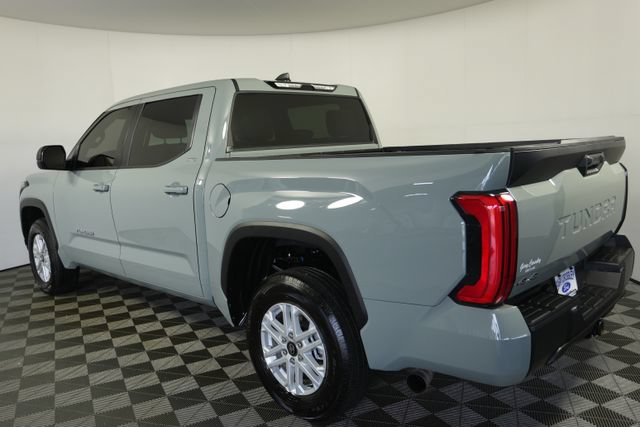 Used 2026 Toyota Tundra SR5 w/ SR5 Premium Package AWD/4WD image 5