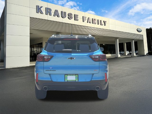 Used 2025 Chevrolet TrailBlazer RS w/ Convenience Package FWD image 7