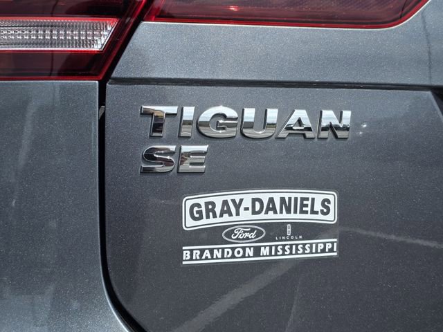 Used 2021 Volkswagen Tiguan SE R-Line image 31