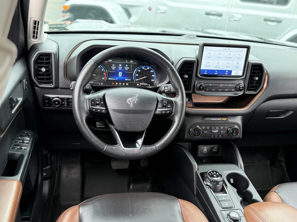 Certified 2023 Ford Bronco Sport Badlands w/ Premium Package AWD/4WD image 4