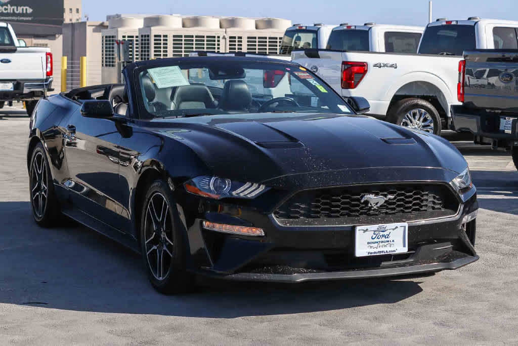 Certified 2022 Ford Mustang Premium RWD image 9