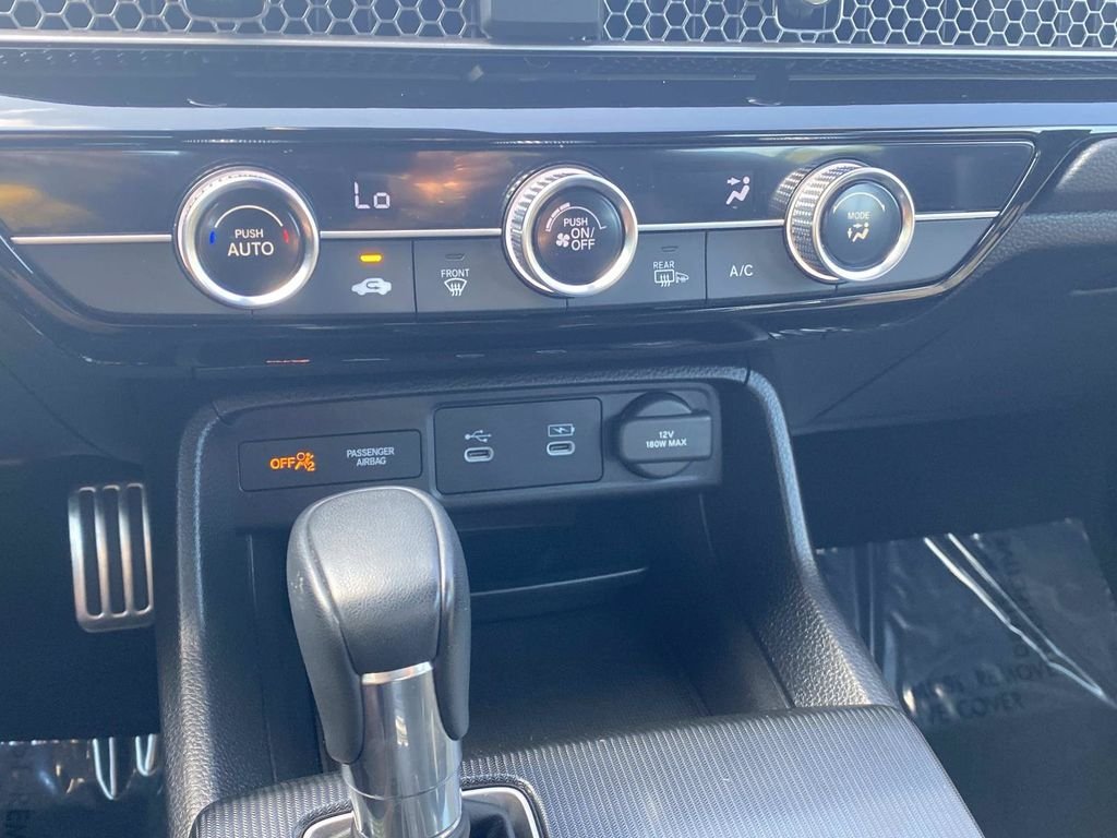 Used 2025 Honda Civic Sport image 25