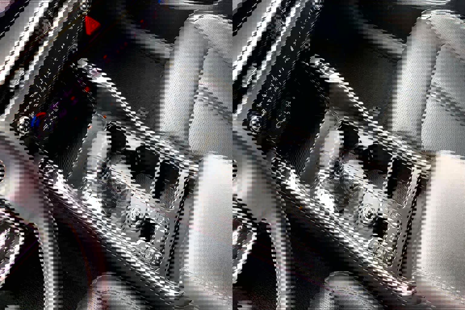 Used 2024 Kia Sorento S image 15