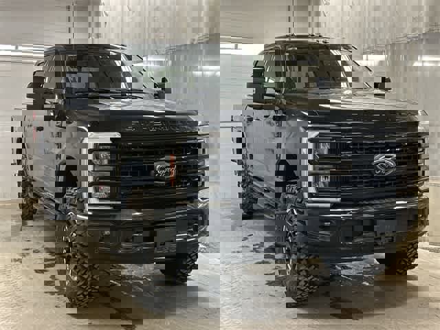 Certified 2023 Ford F350 Lariat w/ Lariat Ultimate Package image 25