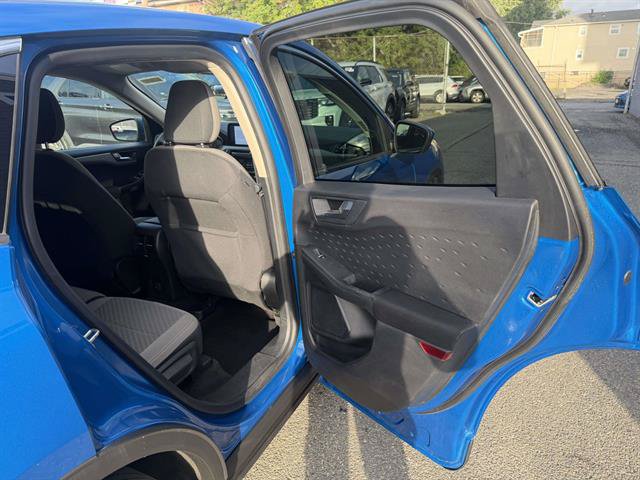 Certified 2020 Ford Escape SE AWD/4WD image 25
