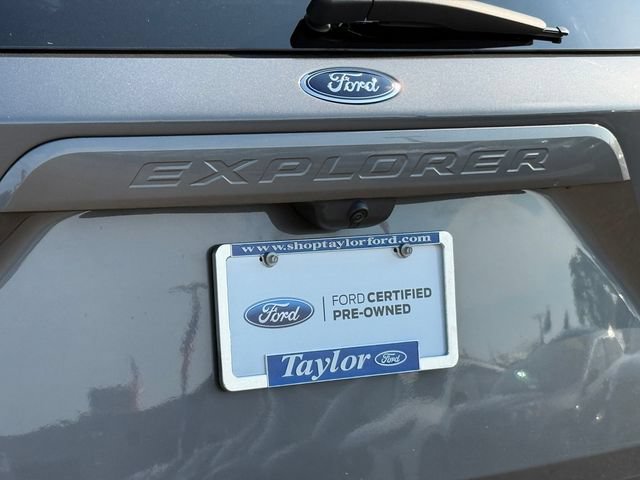 Certified 2023 Ford Explorer XLT w/ Equipment Group 202A AWD/4WD image 30