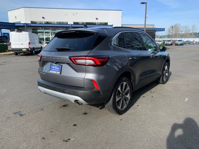 Certified 2024 Ford Escape Platinum image 8