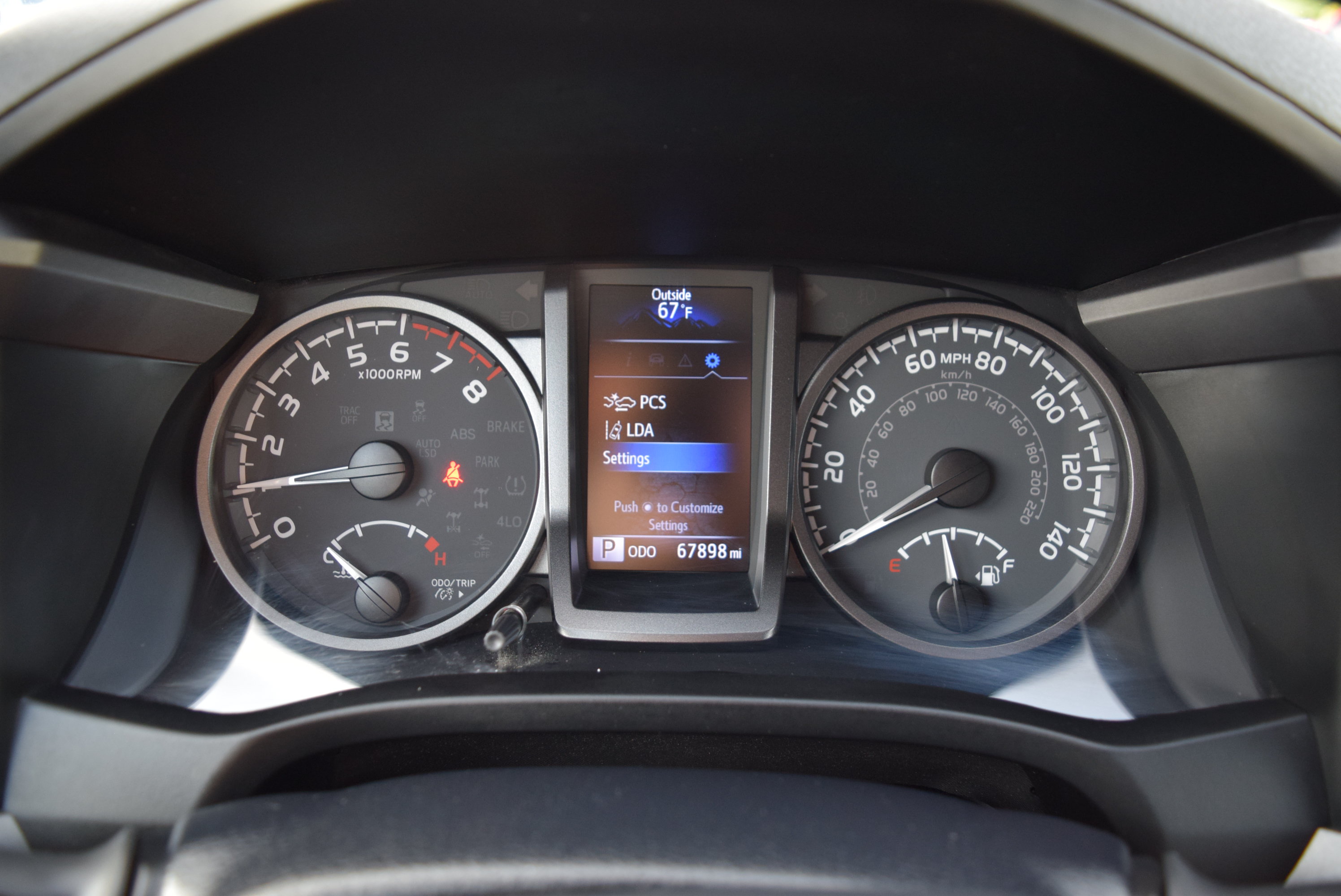 Used 2022 Toyota Tacoma TRD Off-Road AWD/4WD image 14