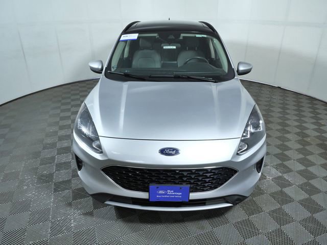 Certified 2020 Ford Escape SE image 3