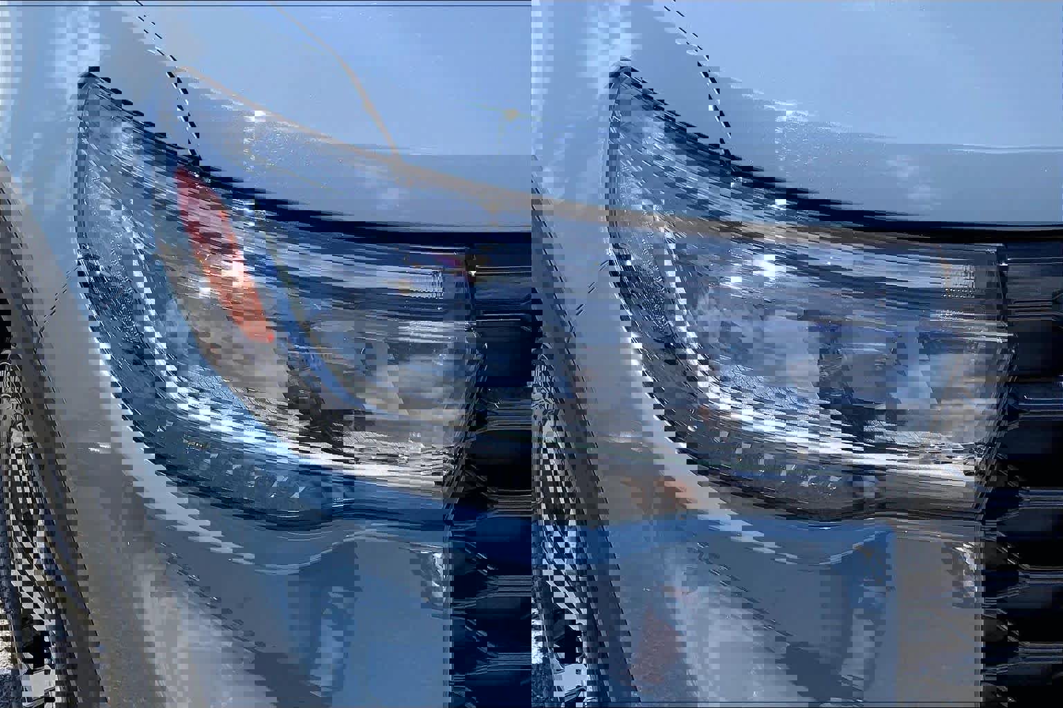 Certified 2025 Ford Explorer ST-Line RWD image 27