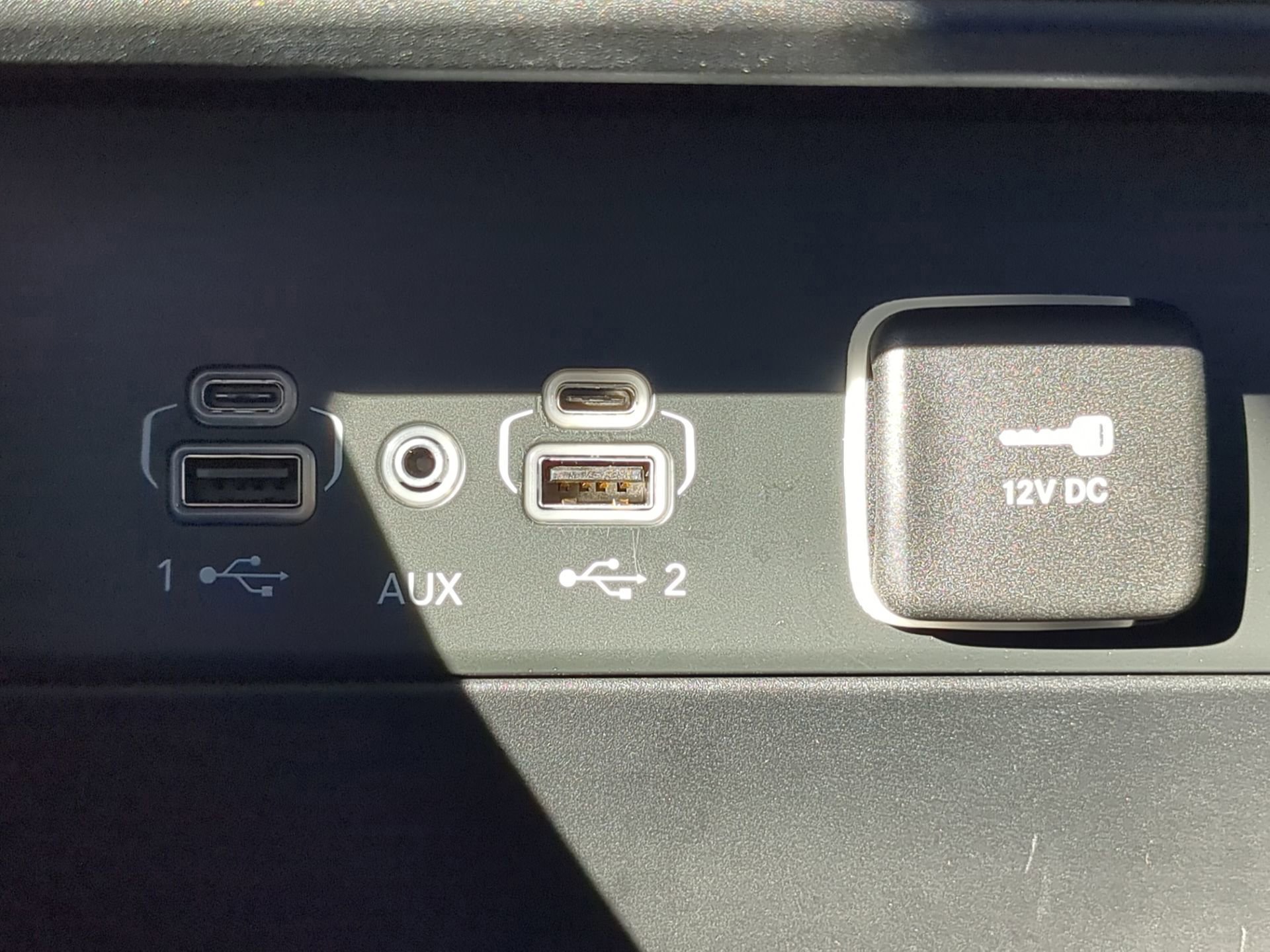 Used 2025 Jeep Grand Cherokee Limited w/ Trailer Tow Package image 53