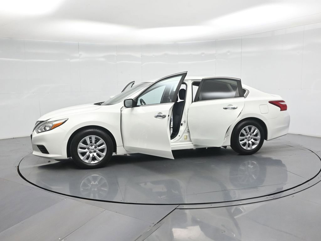 Used 2017 Nissan Altima 2.5 S w/ Power Driver Seat Package image 53