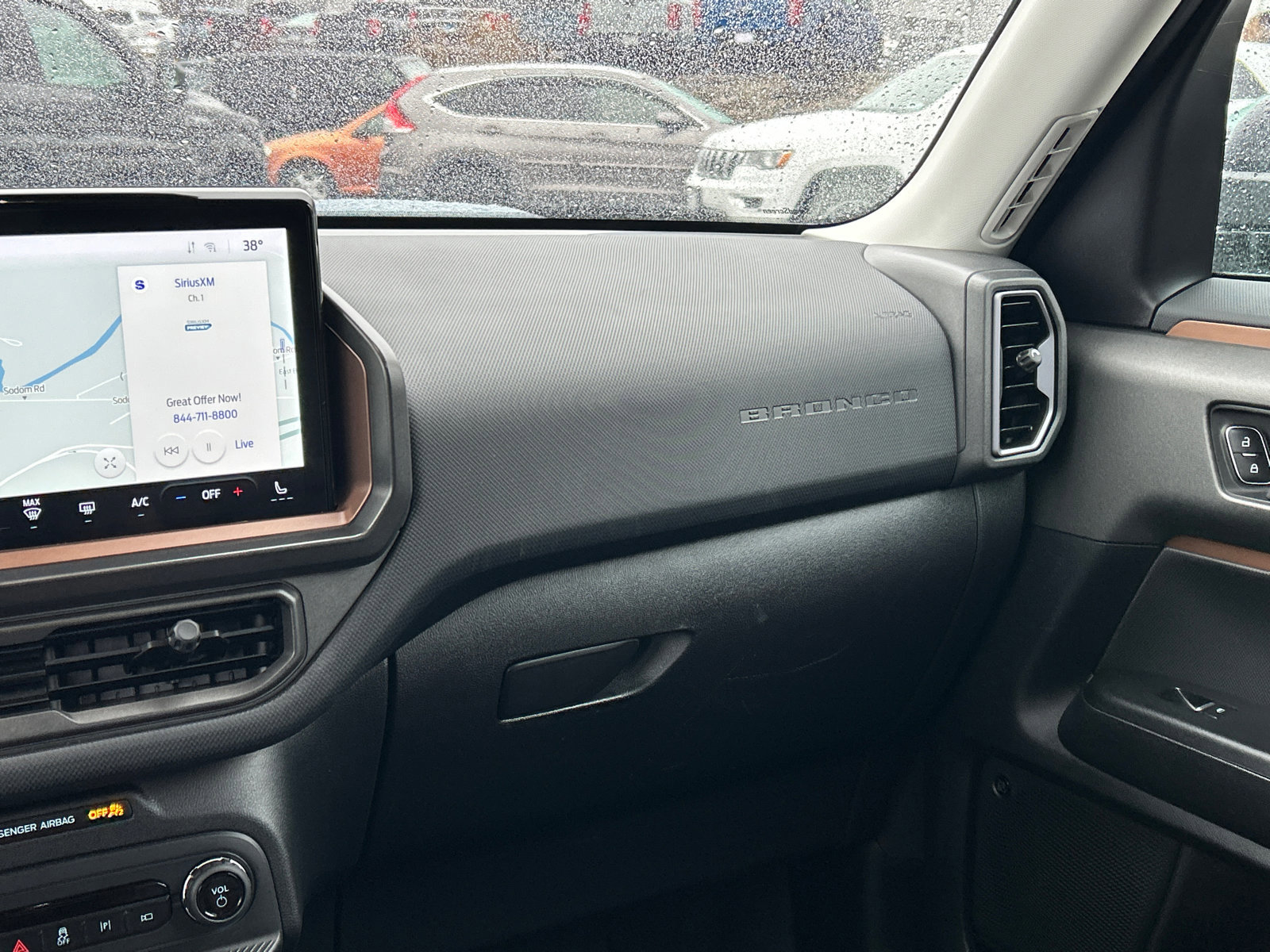 Certified 2025 Ford Bronco Sport Outer Banks w/ Outer Banks Tech Package+ image 27