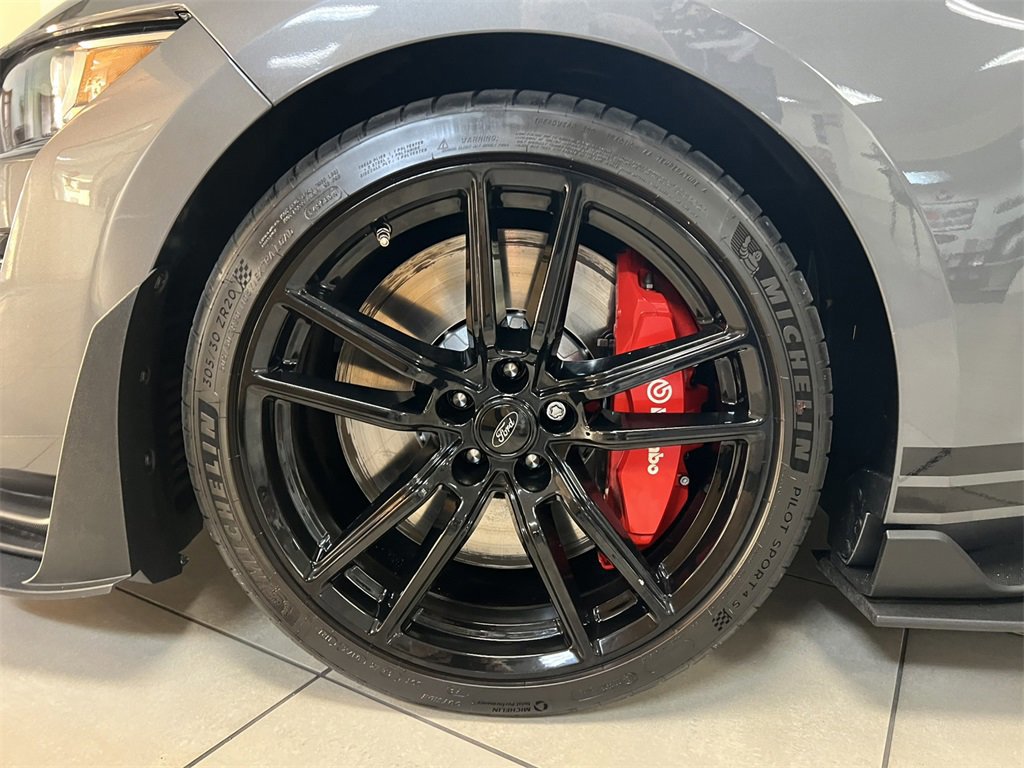 Certified 2021 Ford Mustang Shelby GT500 w/ Technology Package image 10
