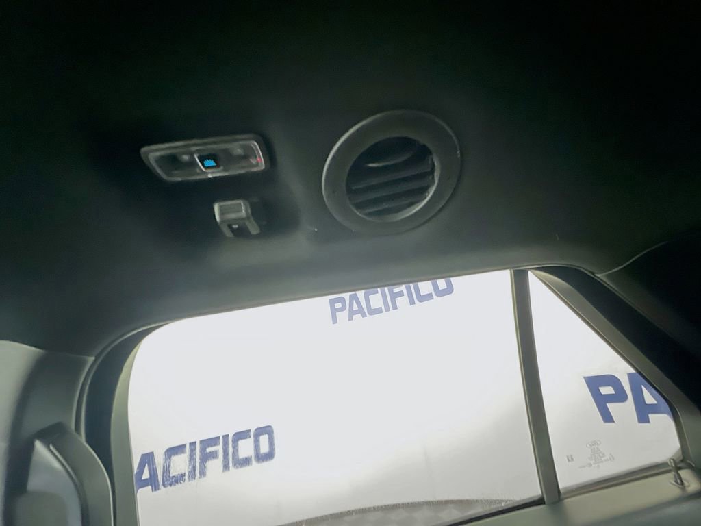 Certified 2022 Ford Explorer ST-Line w/ Class IV Trailer Tow Package image 41