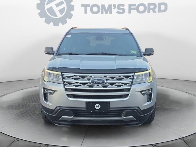 Certified 2019 Ford Explorer XLT w/ Equipment Group 202A AWD/4WD image 10