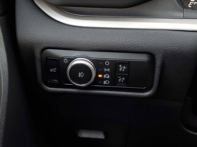 Certified 2022 Ford Explorer XLT w/ Equipment Group 202A image 14